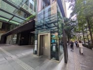 v20251010150707/fresh/building/J00100402573_7