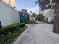 v20251010150707/fresh/building/J00100418346_9