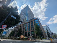v20251010150707/fresh/building/J00100427382_6