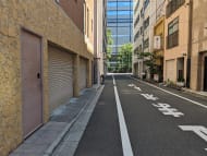 v20251010150708/fresh/building/J00100357282_12