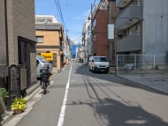 v20251010150708/fresh/building/J00100372611_2