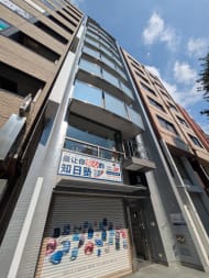 v20251010150708/fresh/building/J00100372688_15