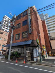 v20251010150708/fresh/building/J00100378434_7