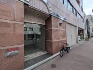 v20251010150708/fresh/building/J00100389842_9