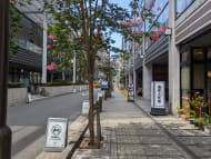 v20251010150708/fresh/building/J00100402009_15