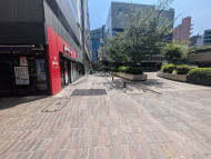 v20251010150708/fresh/building/J00100443396_13