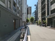 v20251010150708/fresh/building/J00100506210_2
