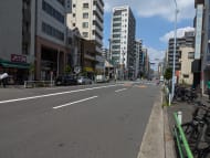 v20251010150708/fresh/building/J00100513050_15