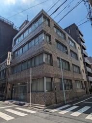 v20251011150701/fresh/building/J00100381829_1