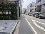 v20251011150701/fresh/building/J00100464383_2