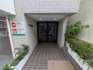 v20251011150702/fresh/building/J00100356653_3