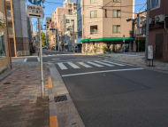 v20251011150702/fresh/building/J00100359035_2