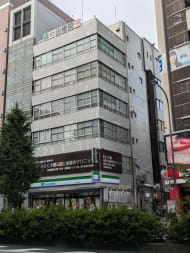 v20251011150702/fresh/building/J00100359157_9