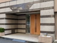 v20251011150702/fresh/building/J00100371054_8