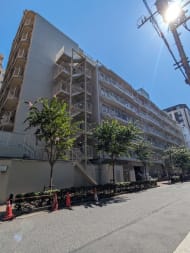 v20251011150702/fresh/building/J00100371322_5