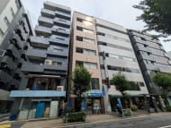 v20251011150702/fresh/building/J00100375254_7