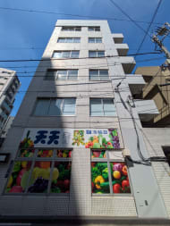 v20251011150702/fresh/building/J00100379216_10