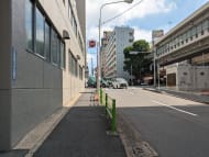 v20251011150702/fresh/building/J00100381852_14