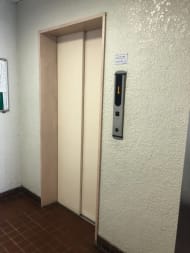 v20251011150702/fresh/building/J00100381852_4