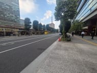 v20251011150702/fresh/building/J00100382037_15