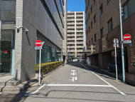 v20251011150702/fresh/building/J00100382141_10