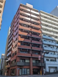 v20251011150702/fresh/building/J00100382142_7
