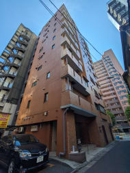 v20251011150702/fresh/building/J00100382145_7