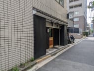 v20251011150702/fresh/building/J00100382176_11