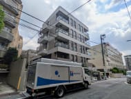 v20251011150702/fresh/building/J00100387817_8
