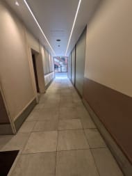 v20251011150702/fresh/building/J00100392706_9