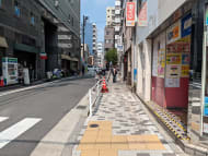 v20251011150702/fresh/building/J00100398035_14