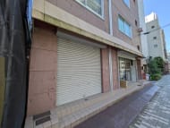 v20251011150702/fresh/building/J00100402380_9