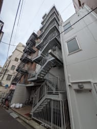 v20251011150702/fresh/building/J00100405455_8