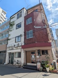 v20251011150702/fresh/building/J00100407490_8