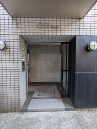 v20251011150702/fresh/building/J00100409067_3