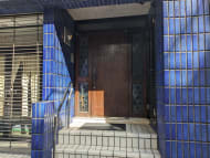 v20251011150702/fresh/building/J00100413517_9