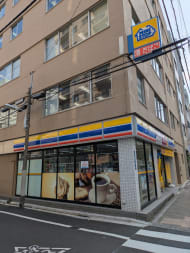v20251011150702/fresh/building/J00100415508_14