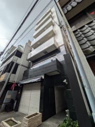 v20251011150702/fresh/building/J00100418354_5