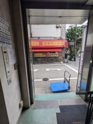 v20251011150702/fresh/building/J00100419036_8