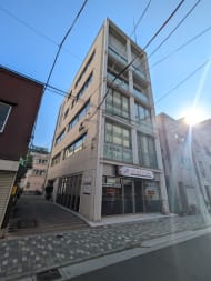 v20251011150702/fresh/building/J00100420232_1