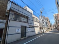 v20251011150702/fresh/building/J00100421654_10