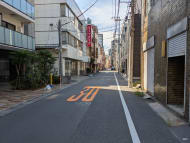 v20251011150702/fresh/building/J00100421654_12