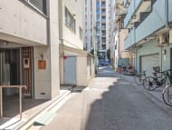 v20251011150702/fresh/building/J00100425313_11