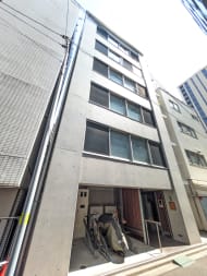 v20251011150702/fresh/building/J00100425313_5