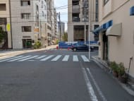 v20251011150702/fresh/building/J00100464518_14