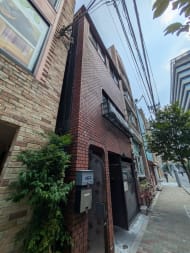 v20251011150702/fresh/building/J00100466002_5
