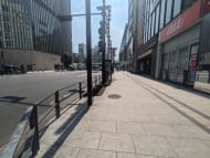 v20251011150702/fresh/building/J00100469193_10