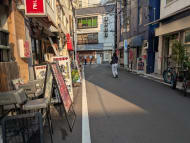 v20251011150702/fresh/building/J00100499098_12