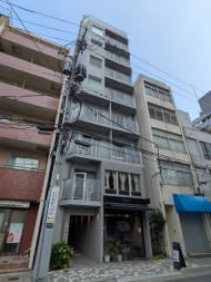 v20251011150702/fresh/building/J00100608910_8