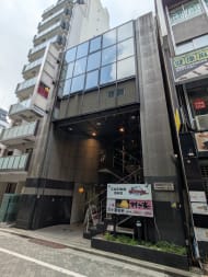 v20251012150813/fresh/building/J00100359698_5